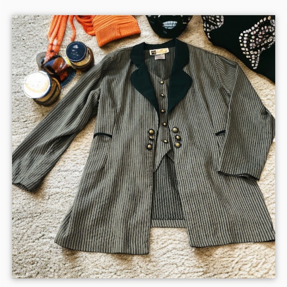 RARE-VTG JDB Green Stripe Blazer W/Built in Vest,Gold Button Detail EUC-Sz16 💛​ - Picture 9 of 14